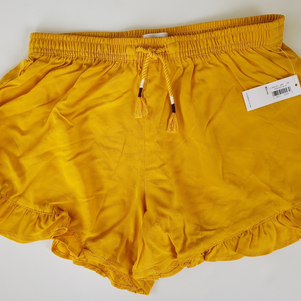 Old Navy Girls Mustard ruffled shorts Size XL/14
